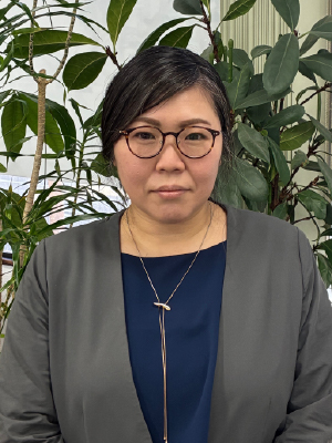 行政書士 藤 美央